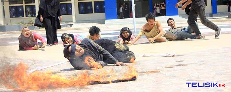 Mengenang pahlawan UKM Seni IAIN Kendari Gelar Teaterikal