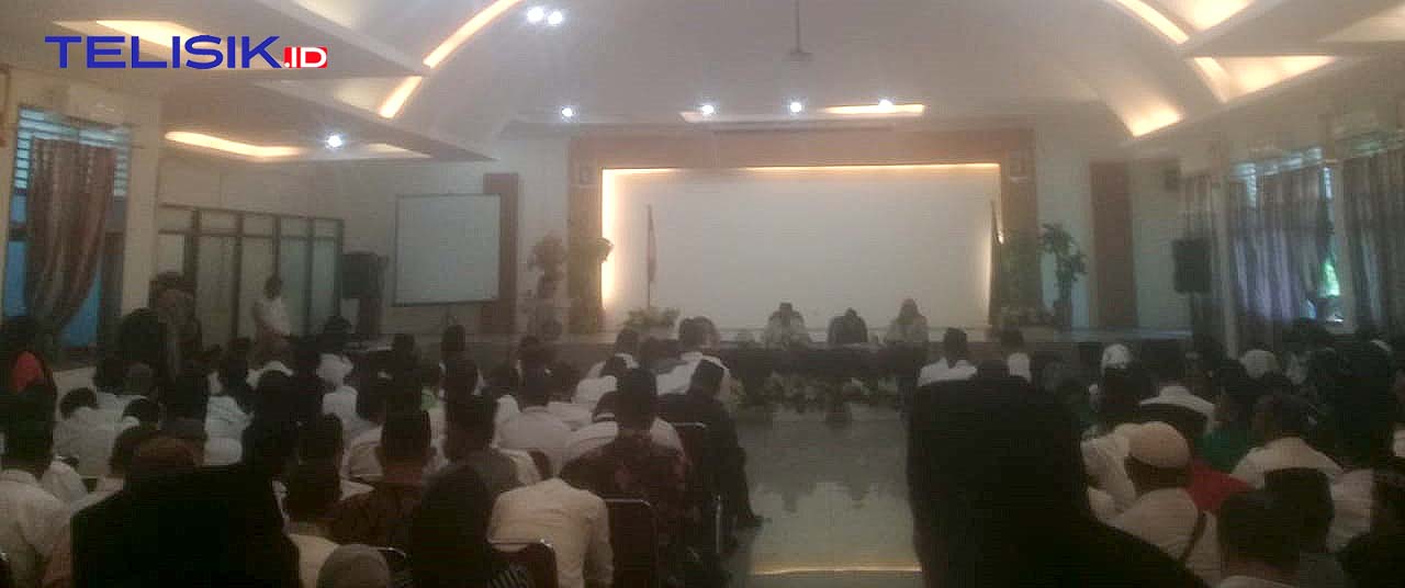 Sertijab Kepala Kemenag, Abdul kadir Teteskan Air Mata