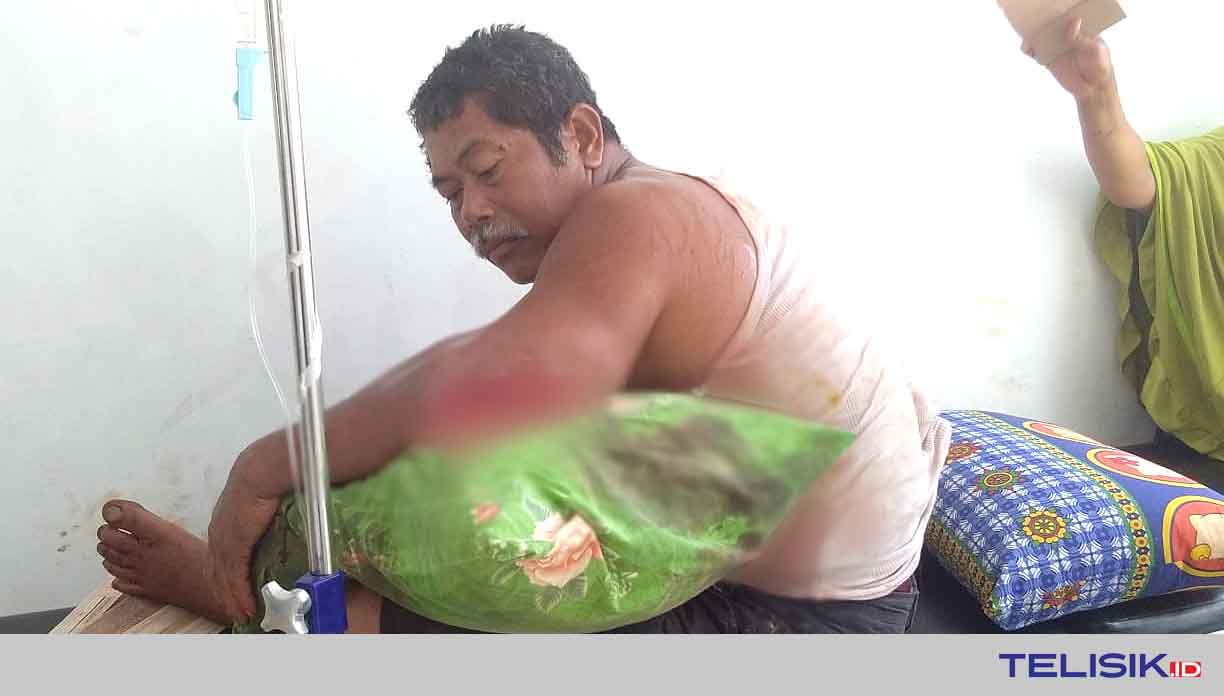 Petani di Muna Ditebas Golok