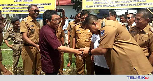 Ridwan Sahuti Pelebaran Jalan Raha-Tampo dan Pembangunan Rumah Nelayan