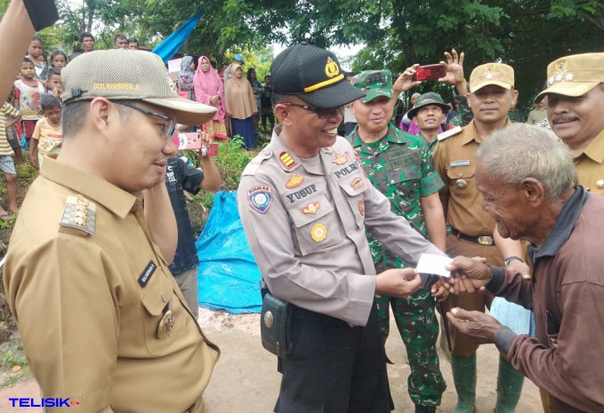 30 Tahun Hidup di Gubuk Reot, Seorang Kakek di Kendari Dibangunkan Rumah
