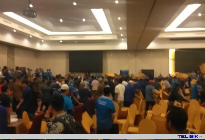 Dibumbuhi Kericuhan, Rapat Kongres PAN diskorsing