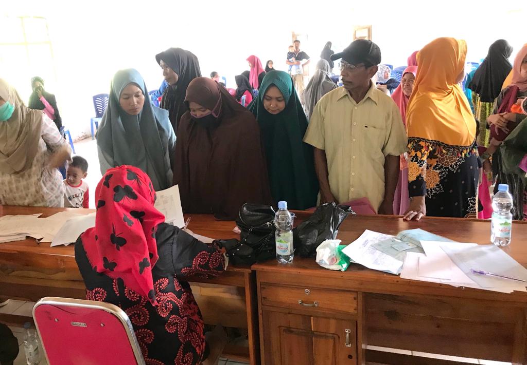 Cegah COVID-19, Disdukcapil Konawe Layani Warga di Kecamatan