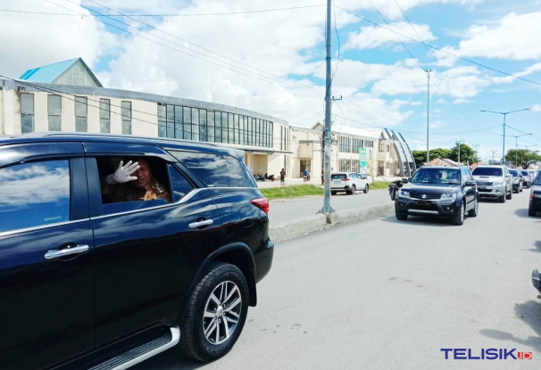 Kapolres dan Bupati Muna Pimpin Penyemprotan Disinfektan