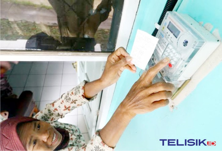 Jokowi Gratiskan Tiga Bulan Bayar Listrik Pelanggan 450 VA