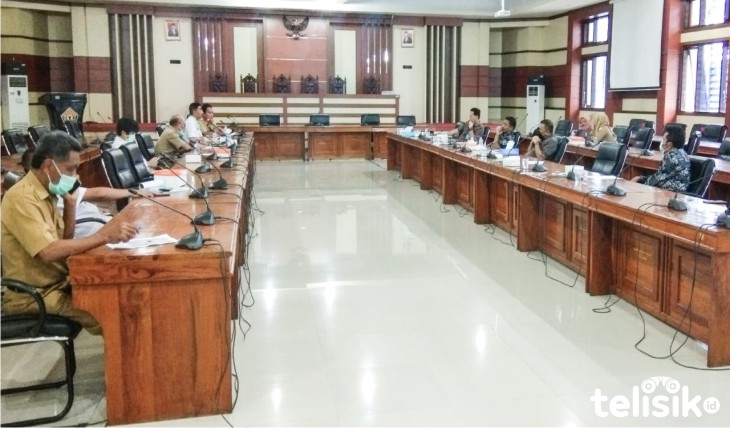 DPRD Sultra Alokasikan Anggaran Rp 10 Miliar Perbaiki Jalan Bendungan Ladongi