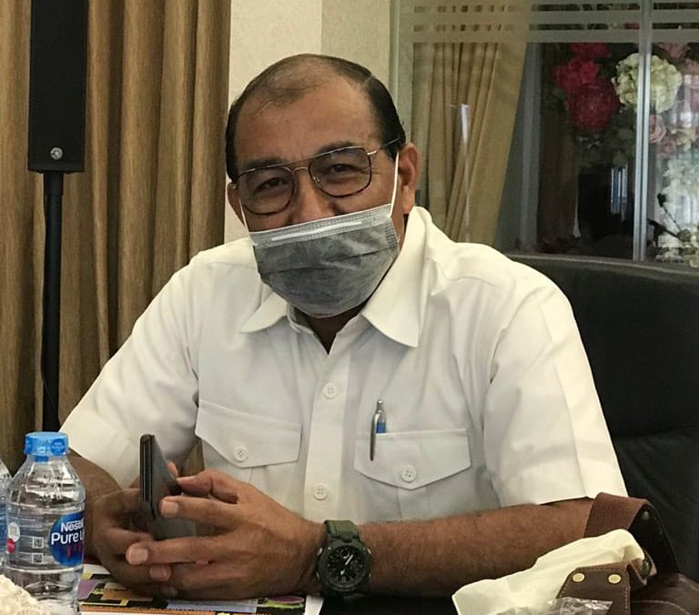 Pemda dan Pempus Sering Beda Langkah Tangani COVID-19