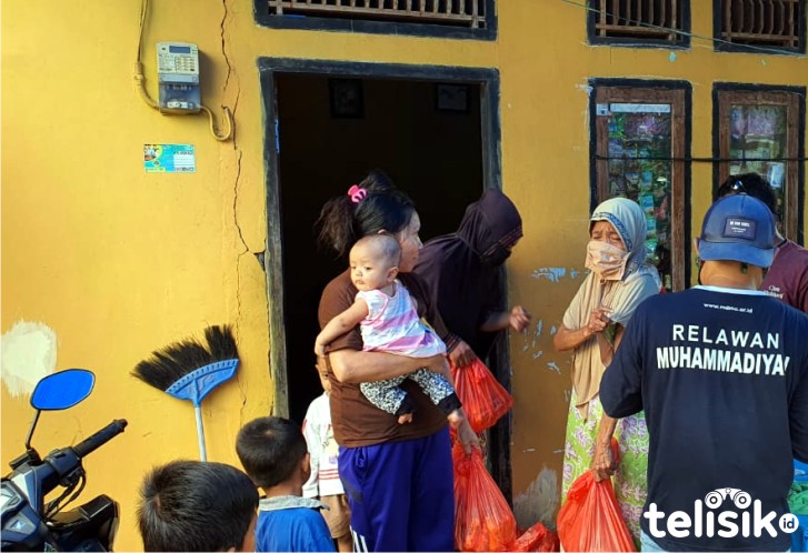 Sambut Ramadan Lazismu Sultra Bagi Sembako