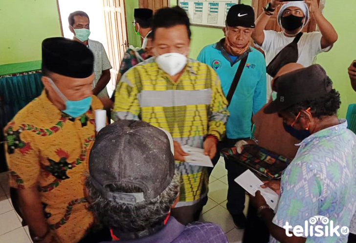 Bupati Muna Support Pasien dan Warga Terdampak COVID-19