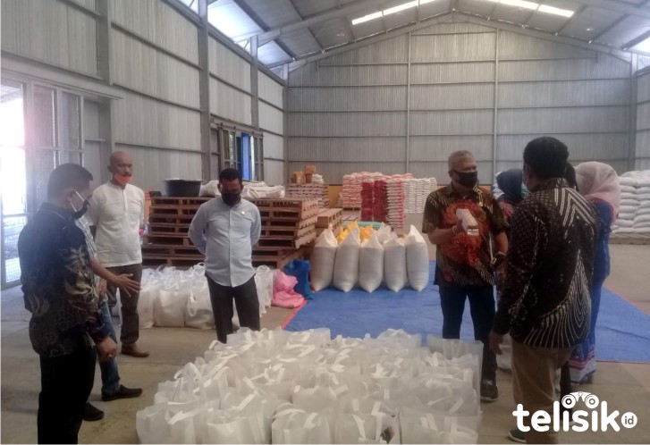 DPRD Buteng Cek Gudang Bulog Pastikan Stok Pangan Aman