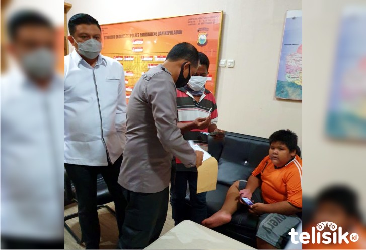 Impikan Sepeda dan Makan Burger, Dirnarkoba Polda Sulsel Kabulkan Keinginan Risal