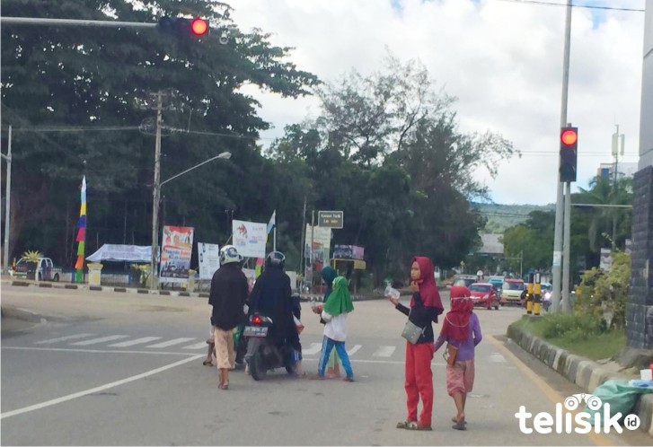 Pengamen di Kendari Resahkan Pengguna Jalan