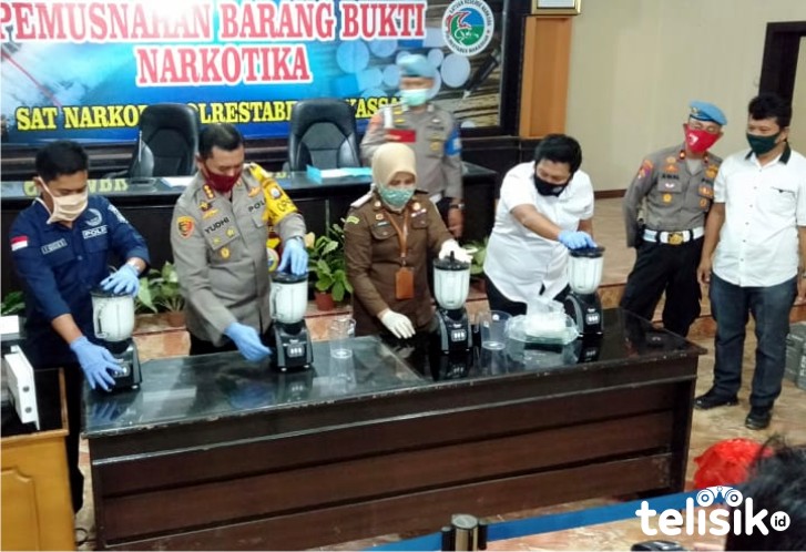 Polrestabes Makassar Musnahkan 1,7 Kg Sabu Jaringan Kendari