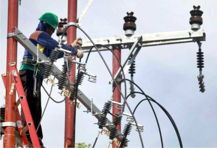 Terkendala Biaya Operasional, Warga Kaledupa dan Binongko Belum Nikmati Listrik 24 Jam