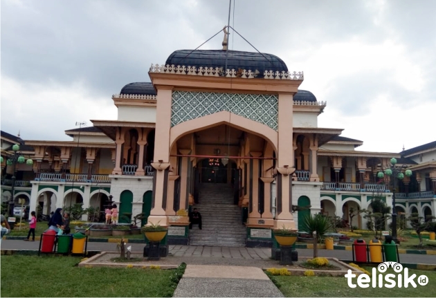 Empat Hari Dibuka, Wisata Istana Maimun Medan Sepi Wisatawan