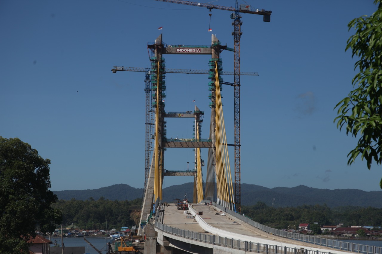 Foto: Jembatan Teluk Kendari