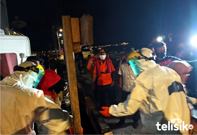 Kapal Bocor di Perairan Kolaka, 18 Orang Selamat