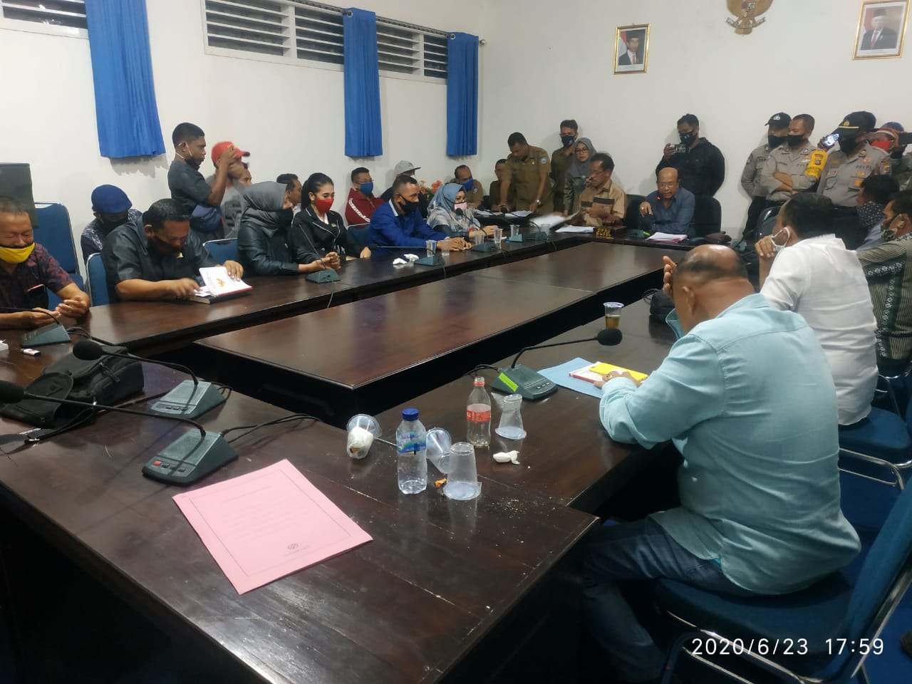 Pansus Dugaan Ijazah Palsu Bupati Busel Resmi Terbentuk