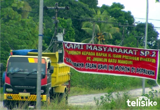 Protes PT Jhonlin, Tiga Warga Dijemput Polisi