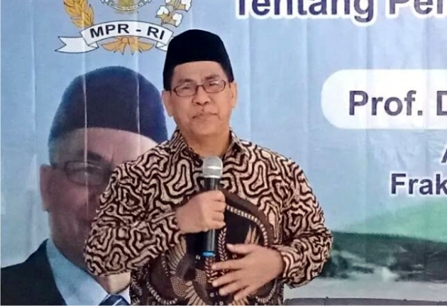 Ratusan Mahasiswa Indonesia di Madinah Sulit Masuk Tanah Air