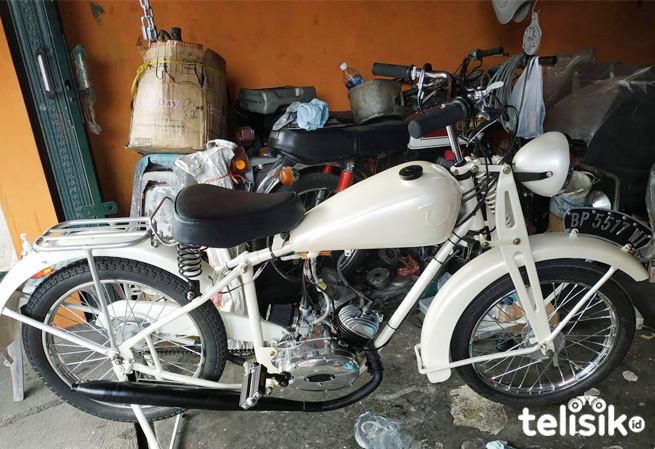 Ruswanto Restorasi Berbagai Jenis Motor Klasik