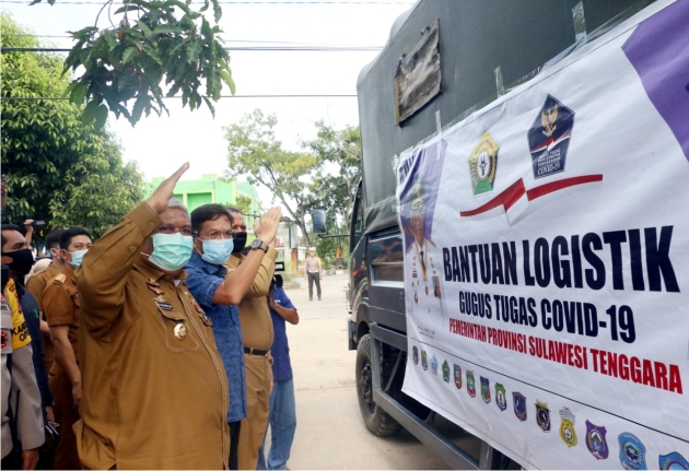 Pemprov Sultra Salurkan Bantuan Dampak COVID-19 di Sektor Strategis 