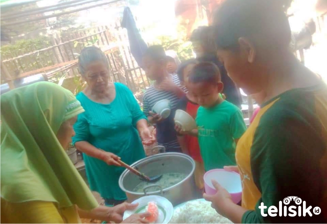 Tradisi Berjualan Sayur Bobor ketika Menyapih Anak