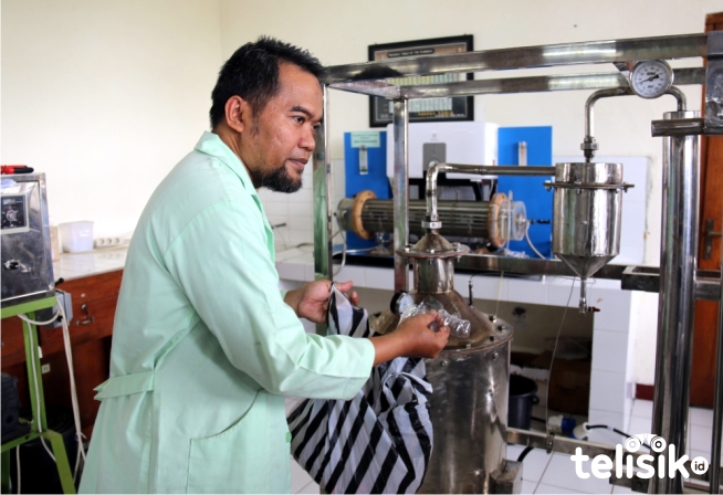 Zahrul Mufrodi, Ubah Sampah Plastik Jadi BBM