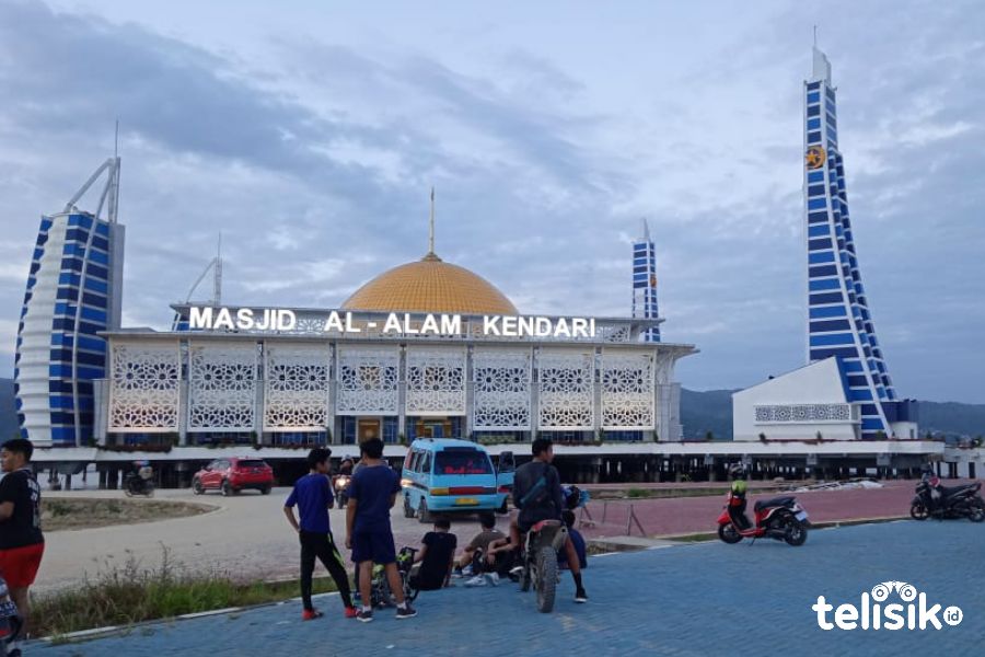 Salat Idul Adha, Masjid Al-Alam Hanya Tampung 3.800 Jemaah