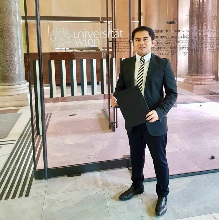 Ahli Farmasi Sebut Eucalyptus Kalung Anti Corona Cocok Terapi Simptomatik