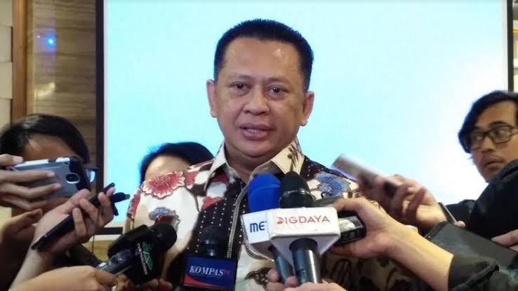 Bamsoet Dukung OJK Dibubarkan dan Fungsinya Dikembalikan ke BI