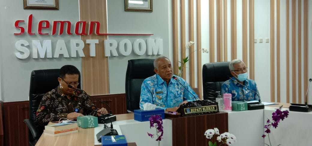 Bupati Sleman Menyoal Gelang Si Cantik