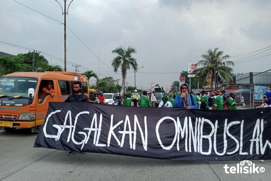Buruh Sumut: Batalkan RUU Omnibus Law