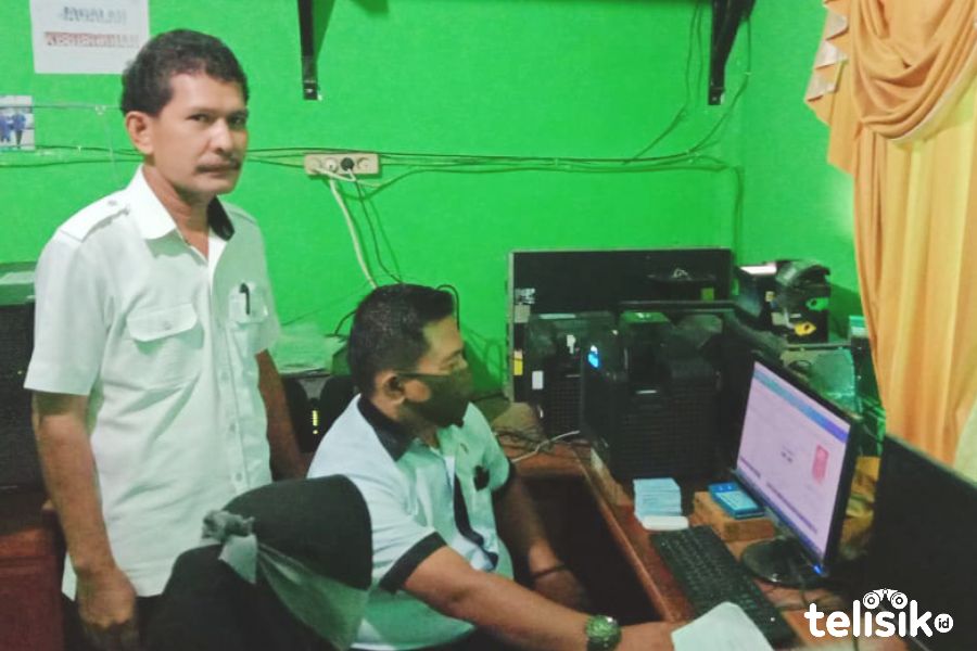 Disdukcapil Muna Cetak 600 Keping KTP-el Perhari