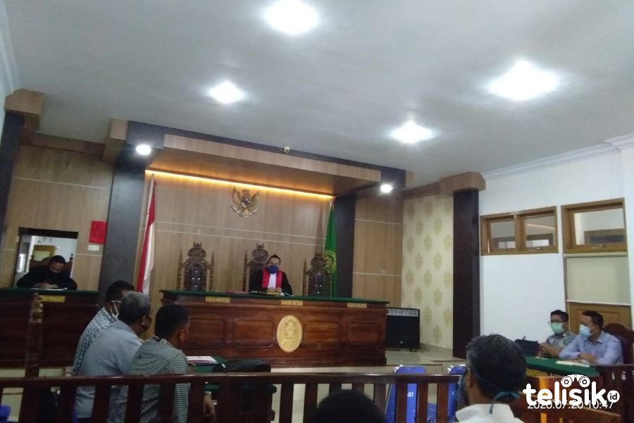 Guru dan Alumni Pertama SMPN Banti Bersaksi Soal Ijazah Bupati Busel