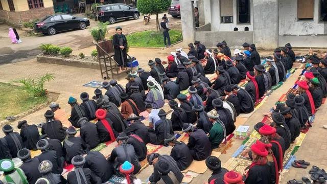 Hari ini, Jemaah An-Nadzir Gowa Laksanakan Shalat Ied