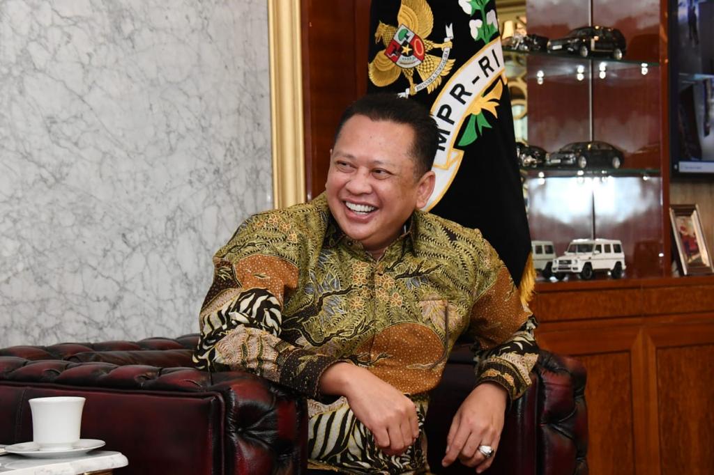 Jokowi Rencana Bubarkan 18 Lembaga, Ini Peringatan Ketua MPR