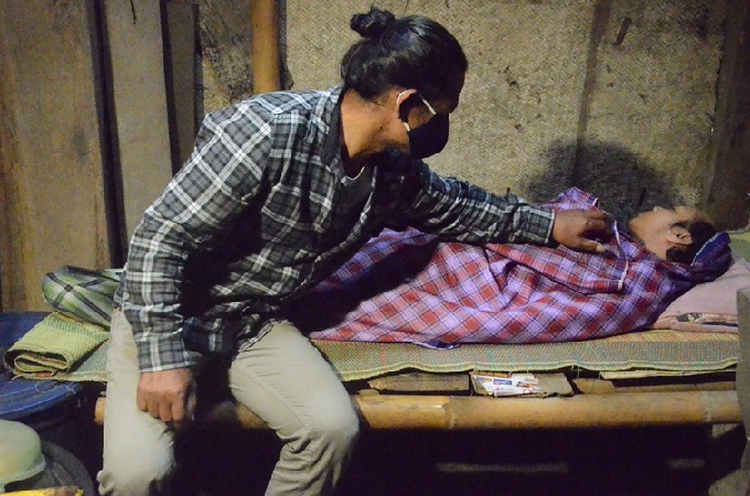 Karena Kecewa, Suroto Tiduran Sampai Puluhan Tahun