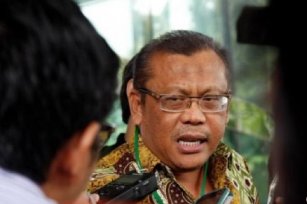 Komentari Putusan MA, Eggi Sudjana: Pasangan Jokowi-Maruf Batal Demi Hukum