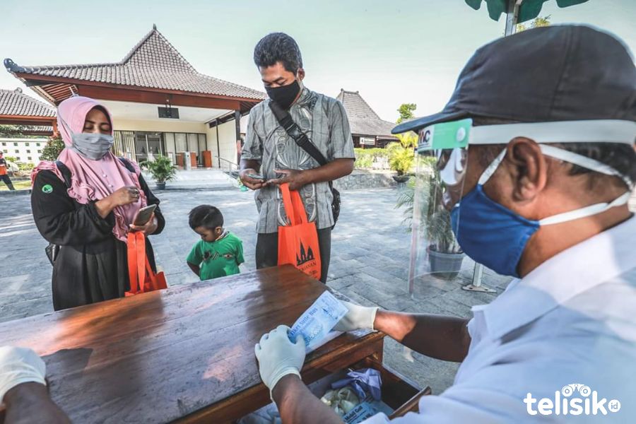 Nur Aimin, Pengunjung Pertama Prambanan DIY