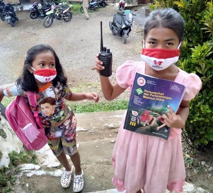 Pembelajaran Melalui Radio Komunikasi