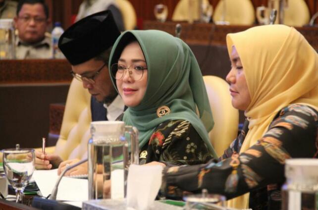 PPP Kritisi Rencana Kementan Produksi Massal Kalung Anti Corona