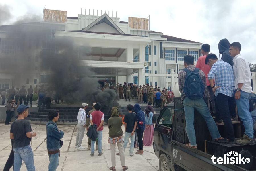 Tak Bangun Asrama, Bupati Konsel Janjikan Pemondokan