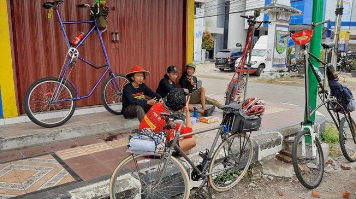 Tolak RUU Omnibus Law, Pemuda Ini Bersepeda dari Yogyakarta ke Jakarta