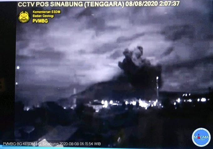 Gunung Sinabung Erupsi, Tiga Kecamatan Terdampak Abu Vulkanik