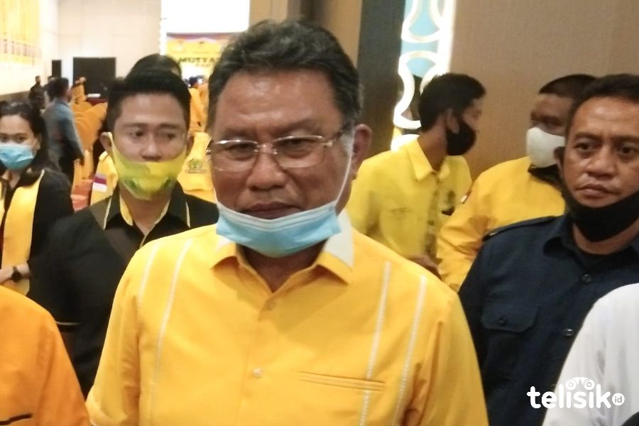 Herry Asiku Masih Ingin Hikman Ballagi Pimpin Golkar Kendari