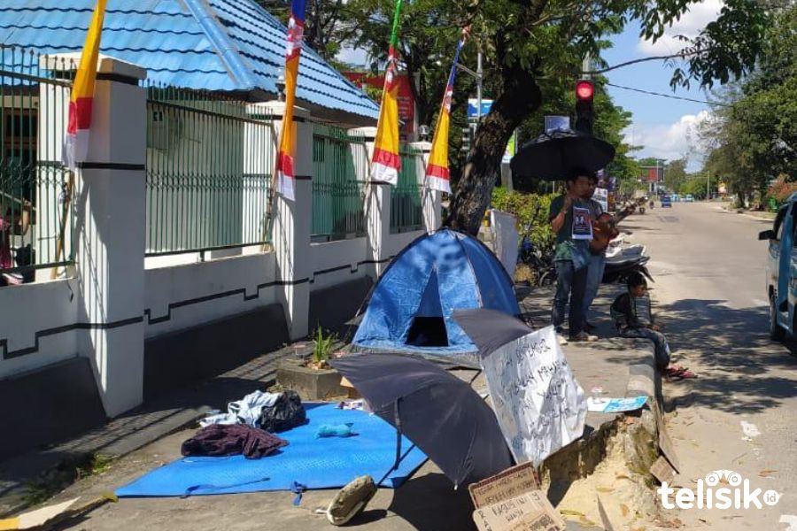 Kawal Sidang Kasus Randi, Mahasiswa Gelar Aksi Solidaritas Depan Kejari