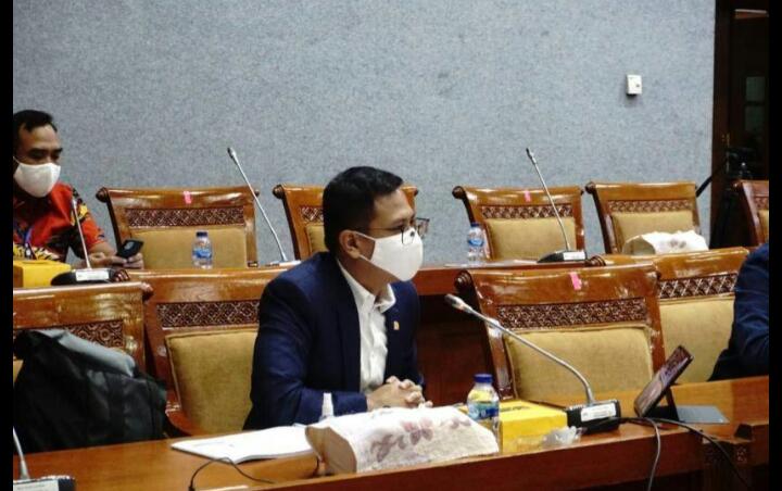 Komisi X Minta Tinjau Ulang Keputusan Pembukaan Sekolah di Zona Kuning