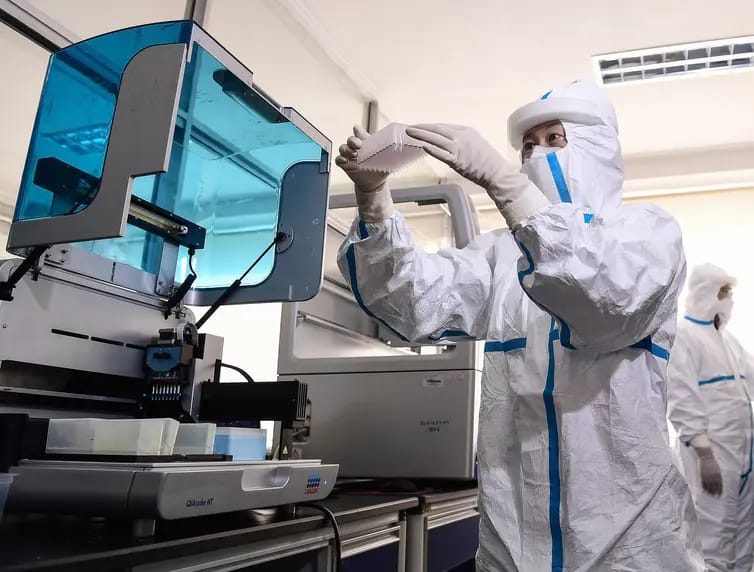 Petugas Laboratorium Rumah Sakit Dewi Sartika Positif COVID-19