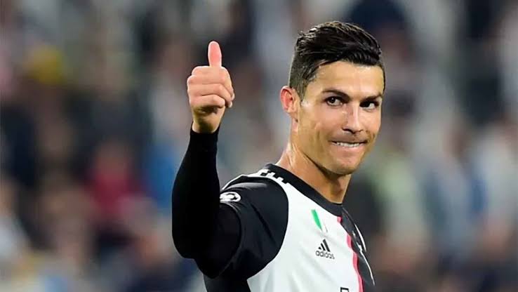 Pirlo Latih Juventus, Ronaldo Diklaim Hengkang ke PSG